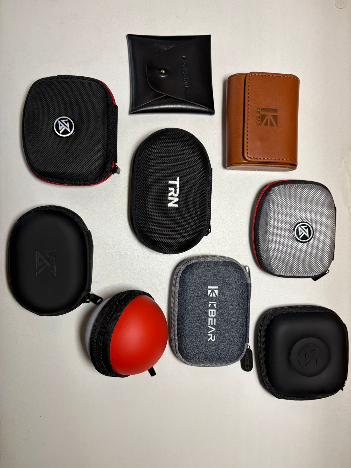 Estuches para Audifonos KZ KBEAR TRN Surtidos
