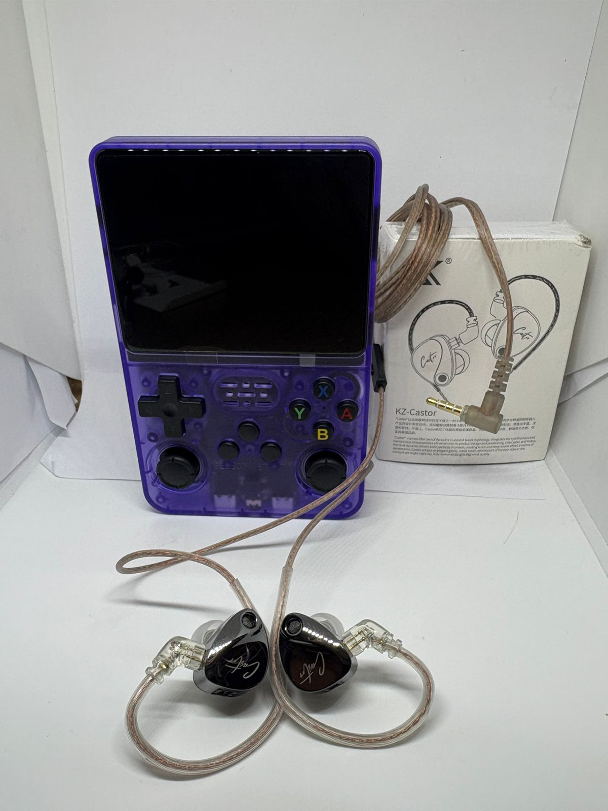 Consola Retro R36S 64GB + KZ Castor Bass