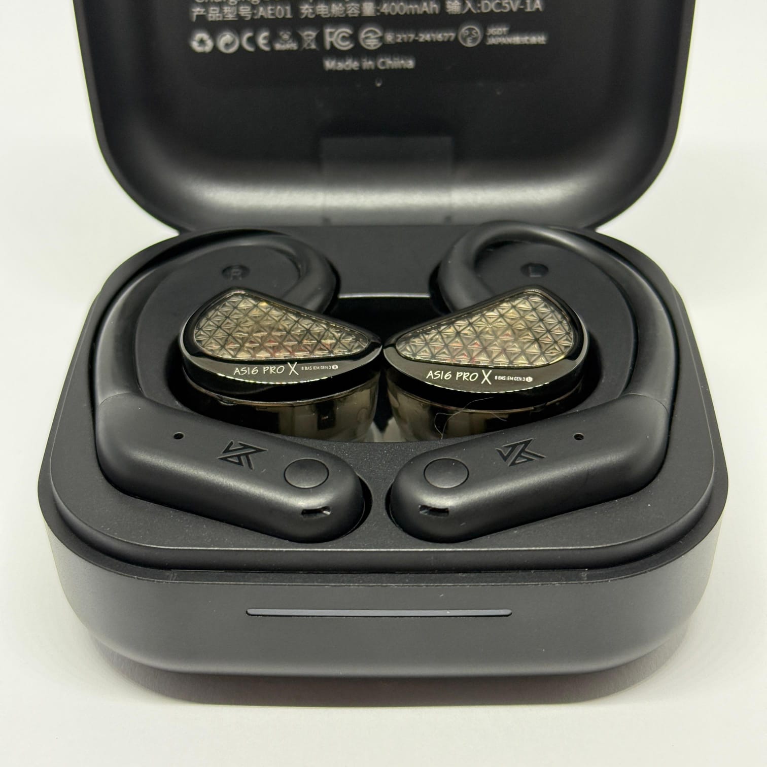 AUDÍFONOS Y MÓDULO BLUETOOTH (KZ AE01 PRO  Y AS16 PRO X)